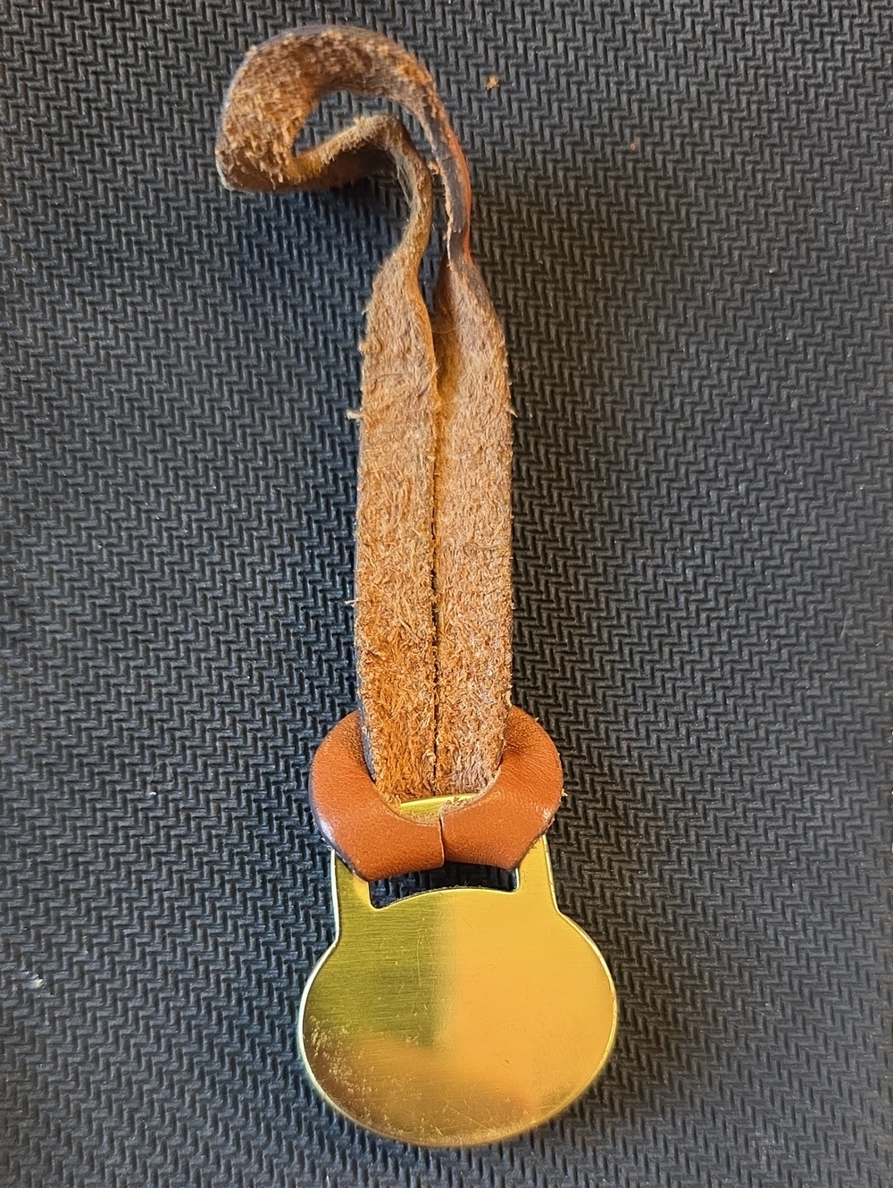 Vintage Dooney & Bourke Tan Leather Charm Fob with Gold Duck Medallion Hangtag - Picture 5 of 5